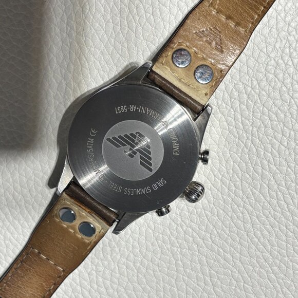 Vintage Emporio Armani AR-5831 Watch - genuine leather - Picture 3 of 6